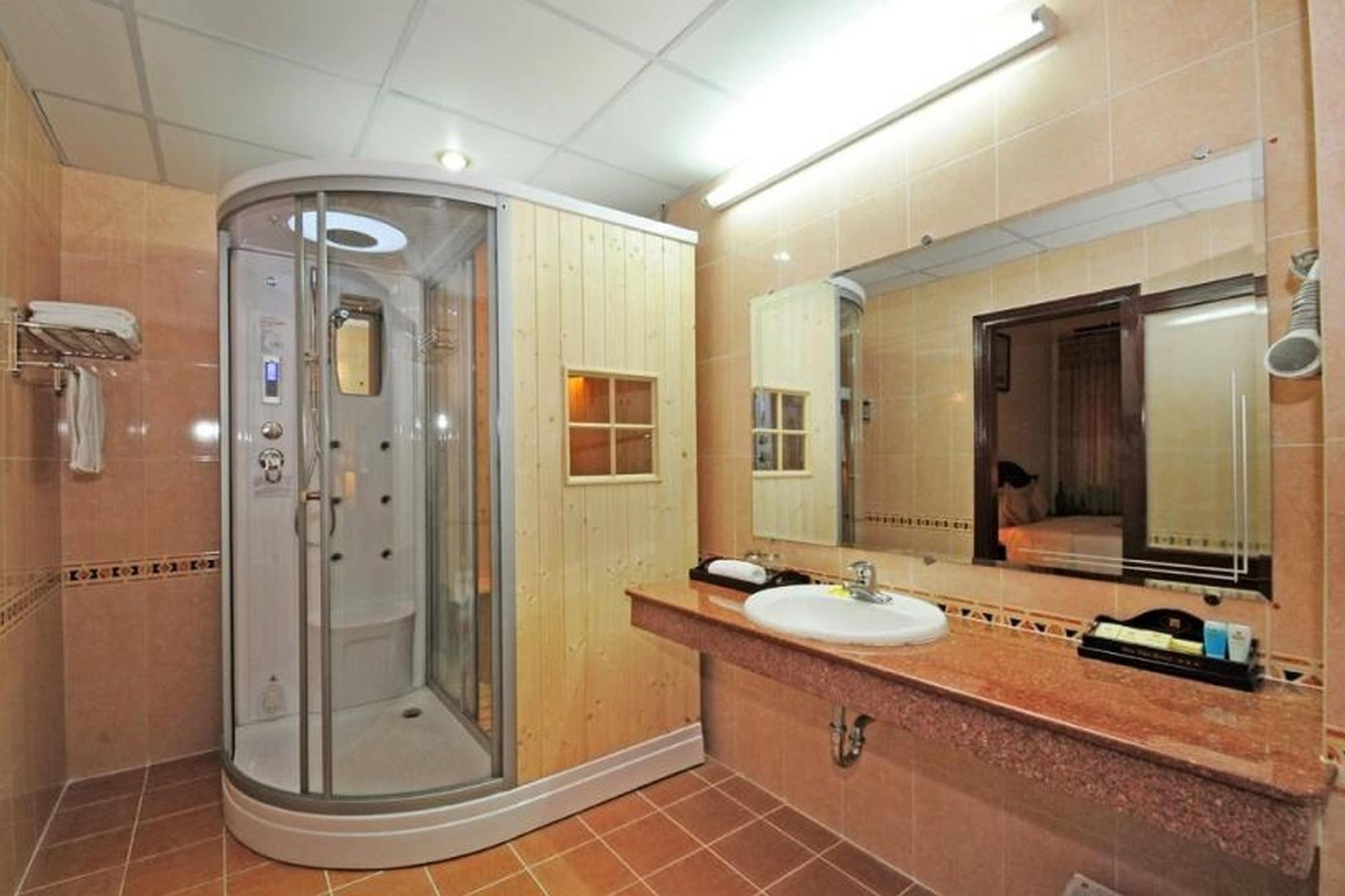 Duy Tan Hotel Hue Exteriör bild