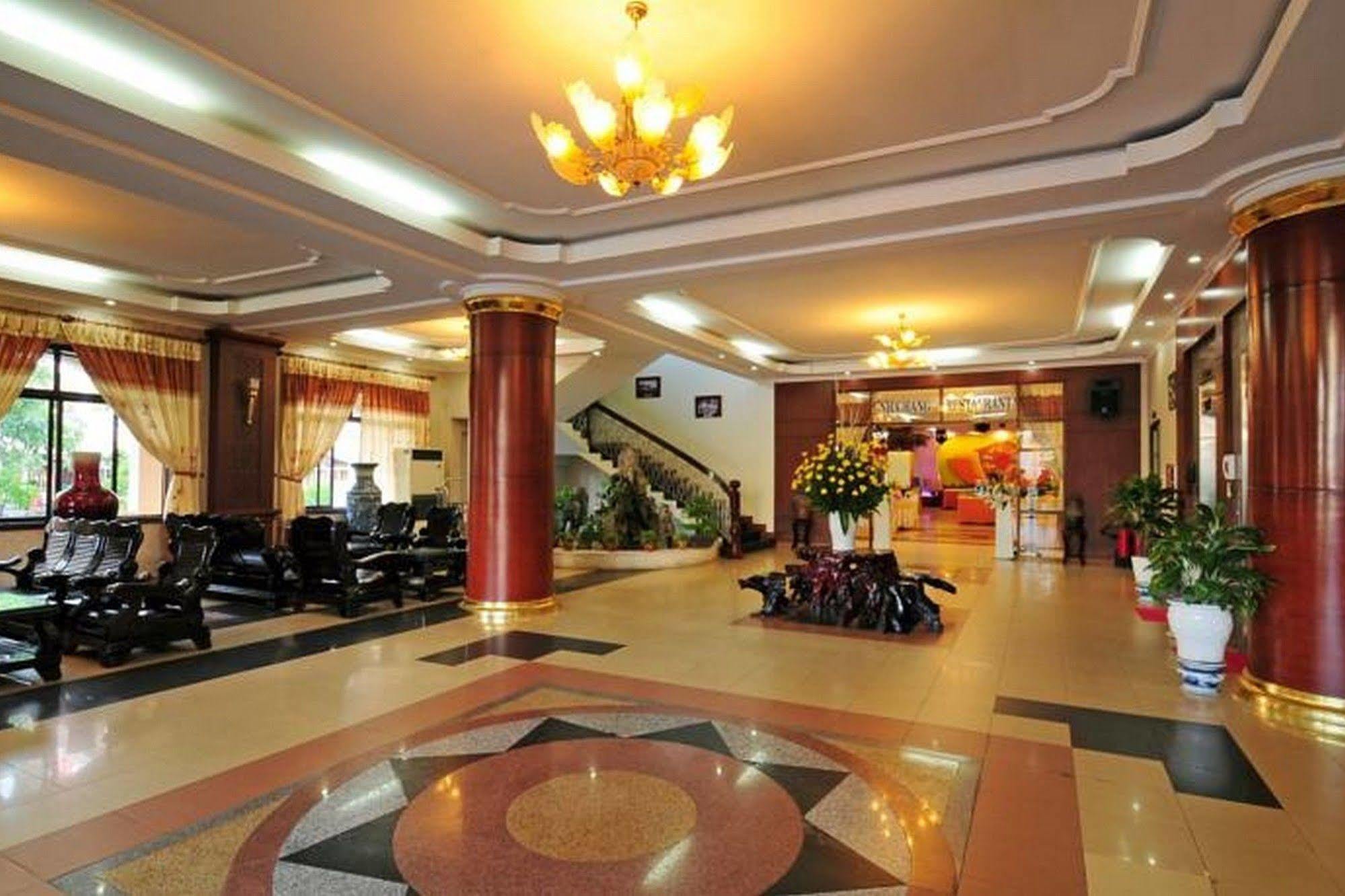 Duy Tan Hotel Hue Exteriör bild